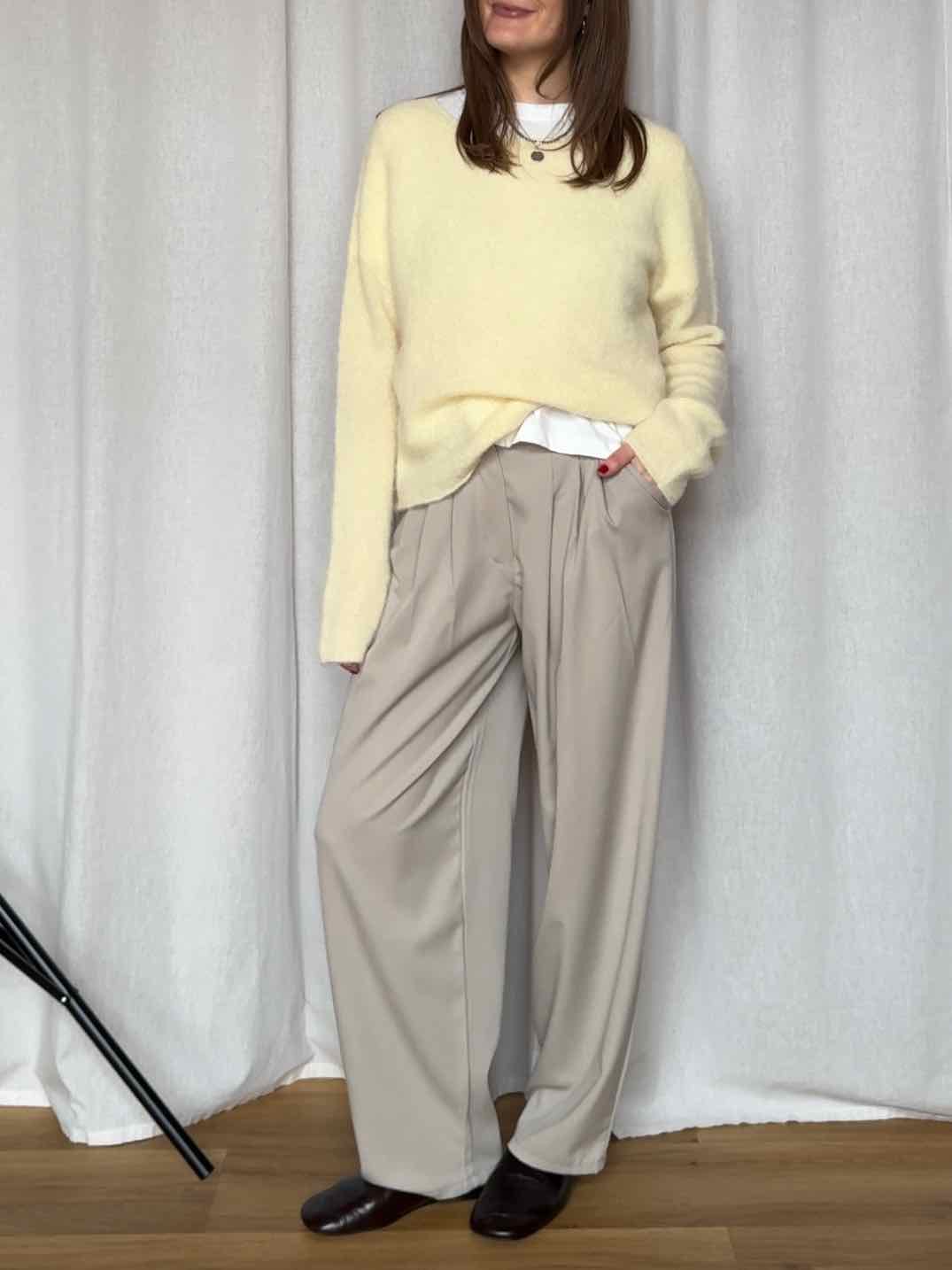 Stoffhose mit Bundfalten - Beige