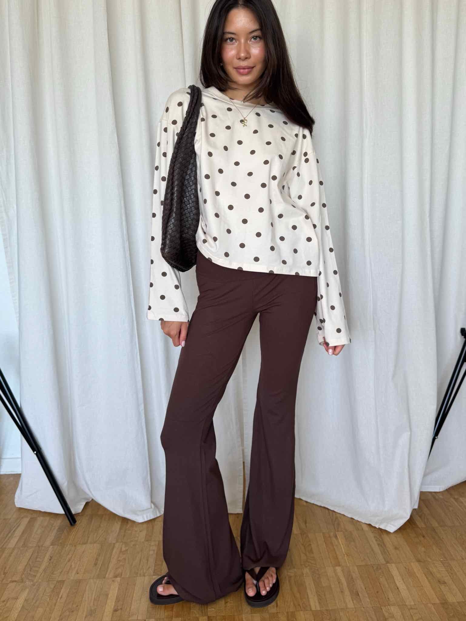 Boxy Longsleeve Dots - Beige/Braun