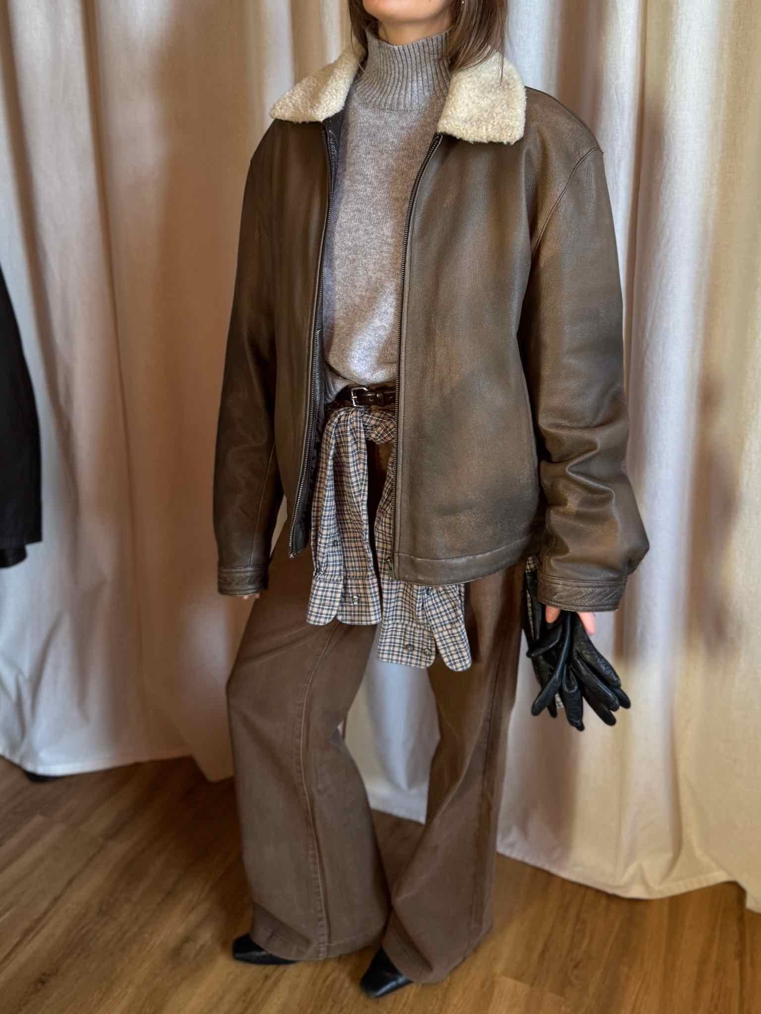 Jeans mit leichtem Schlag - Camel