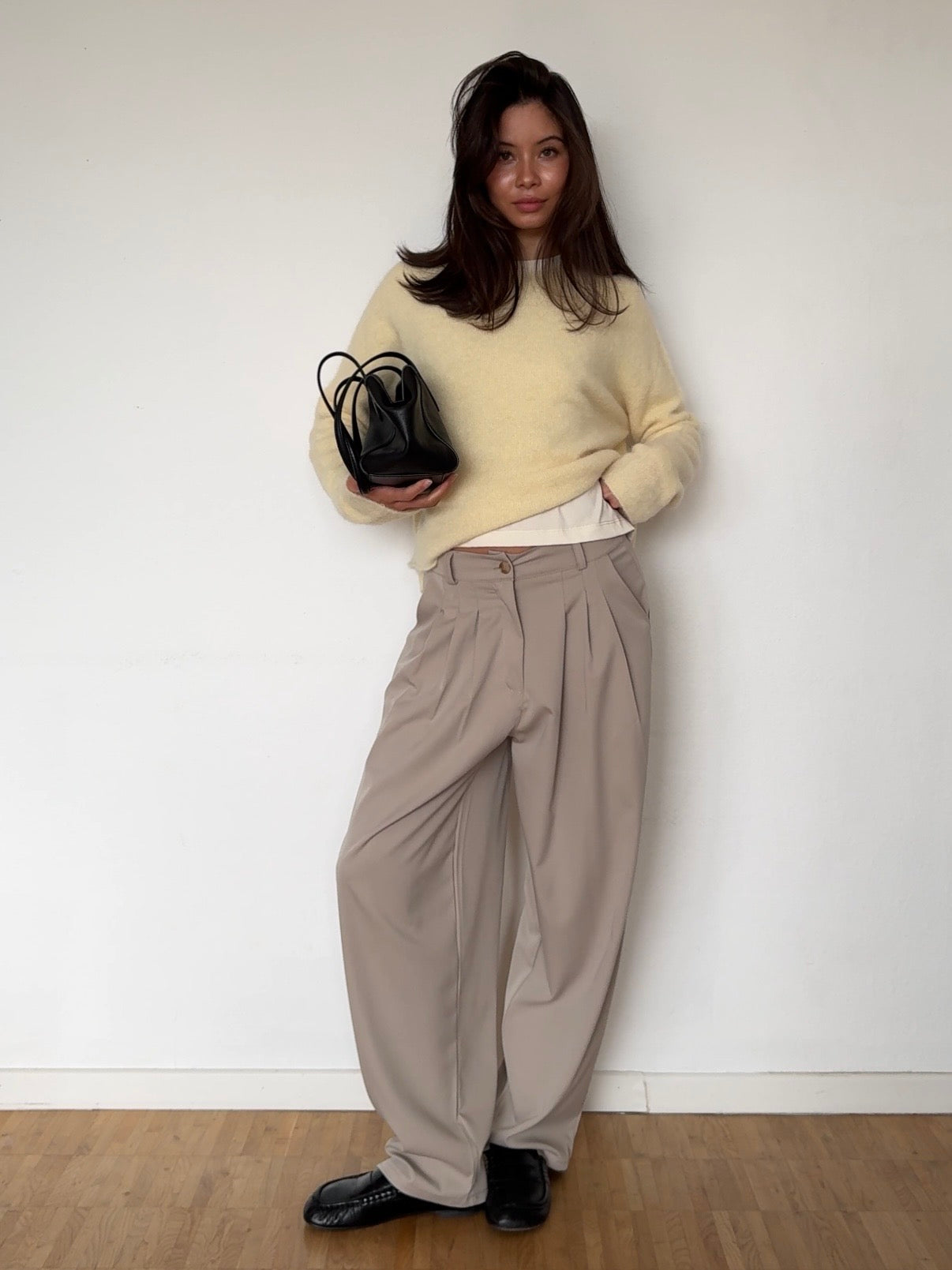 Stoffhose mit Bundfalten - Beige