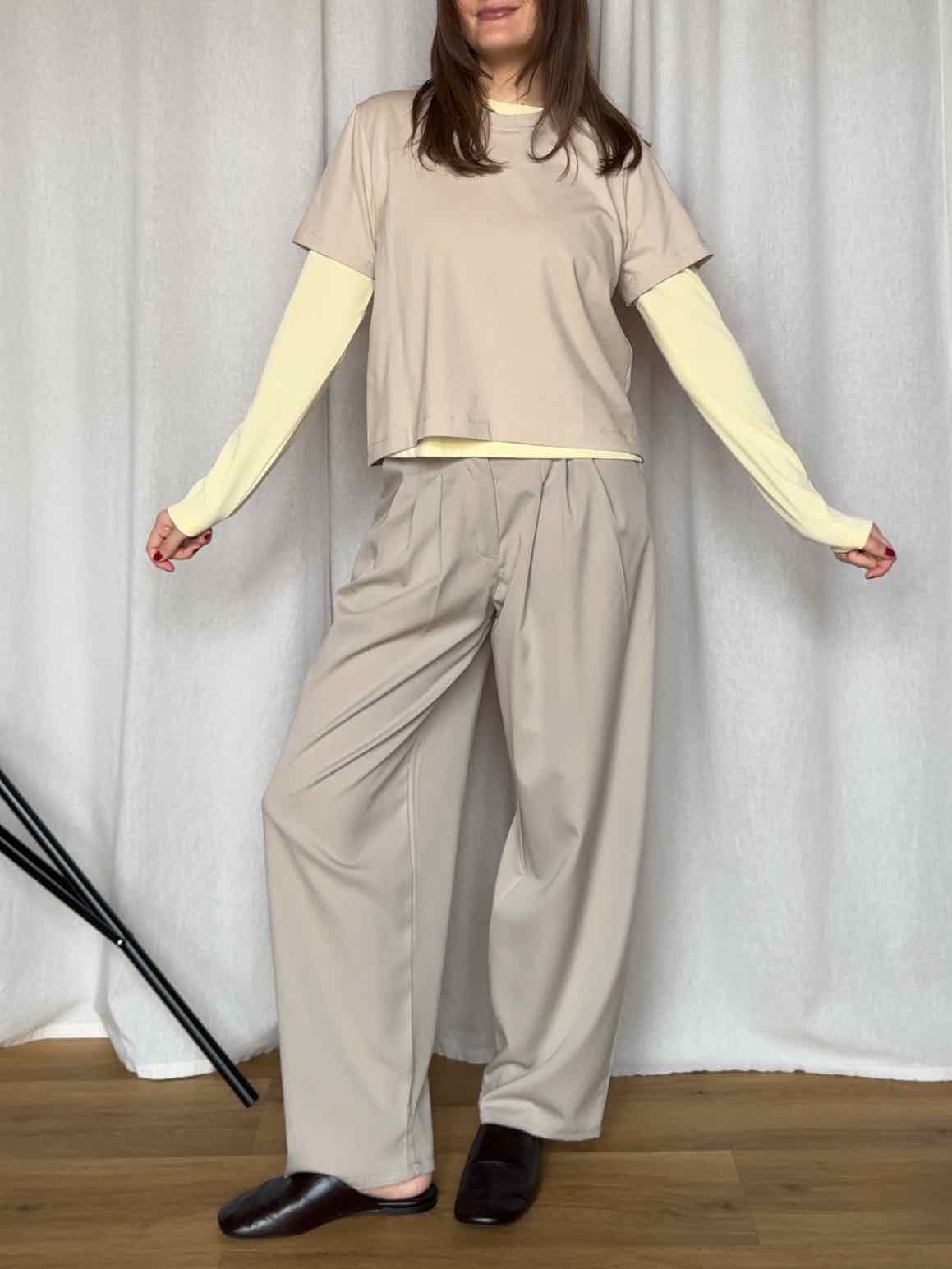 Basic T-Shirt - Beige
