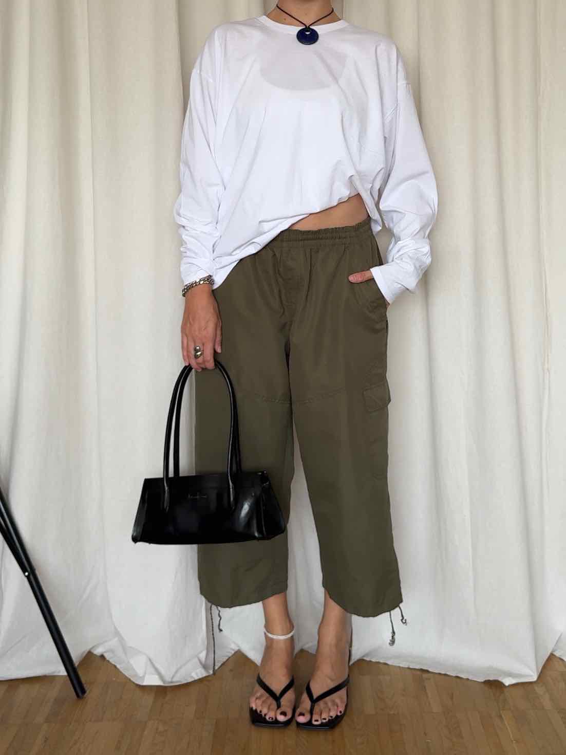 Capri Cargo Hose von Superpros - Olivgrün