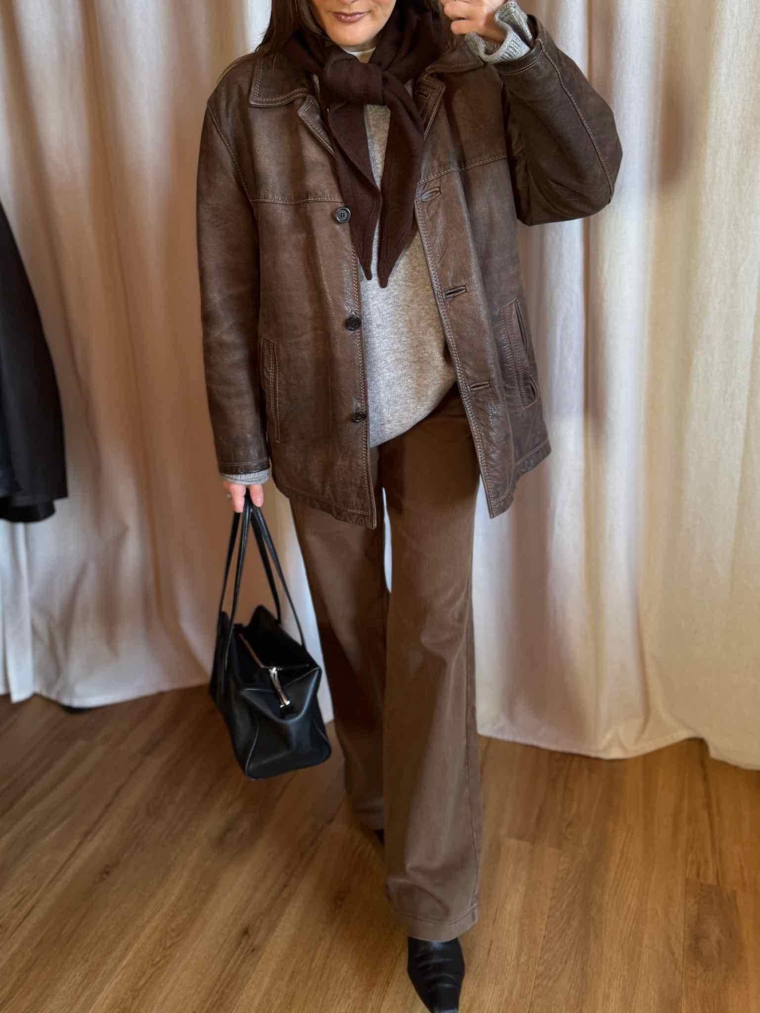 Jeans mit leichtem Schlag - Camel