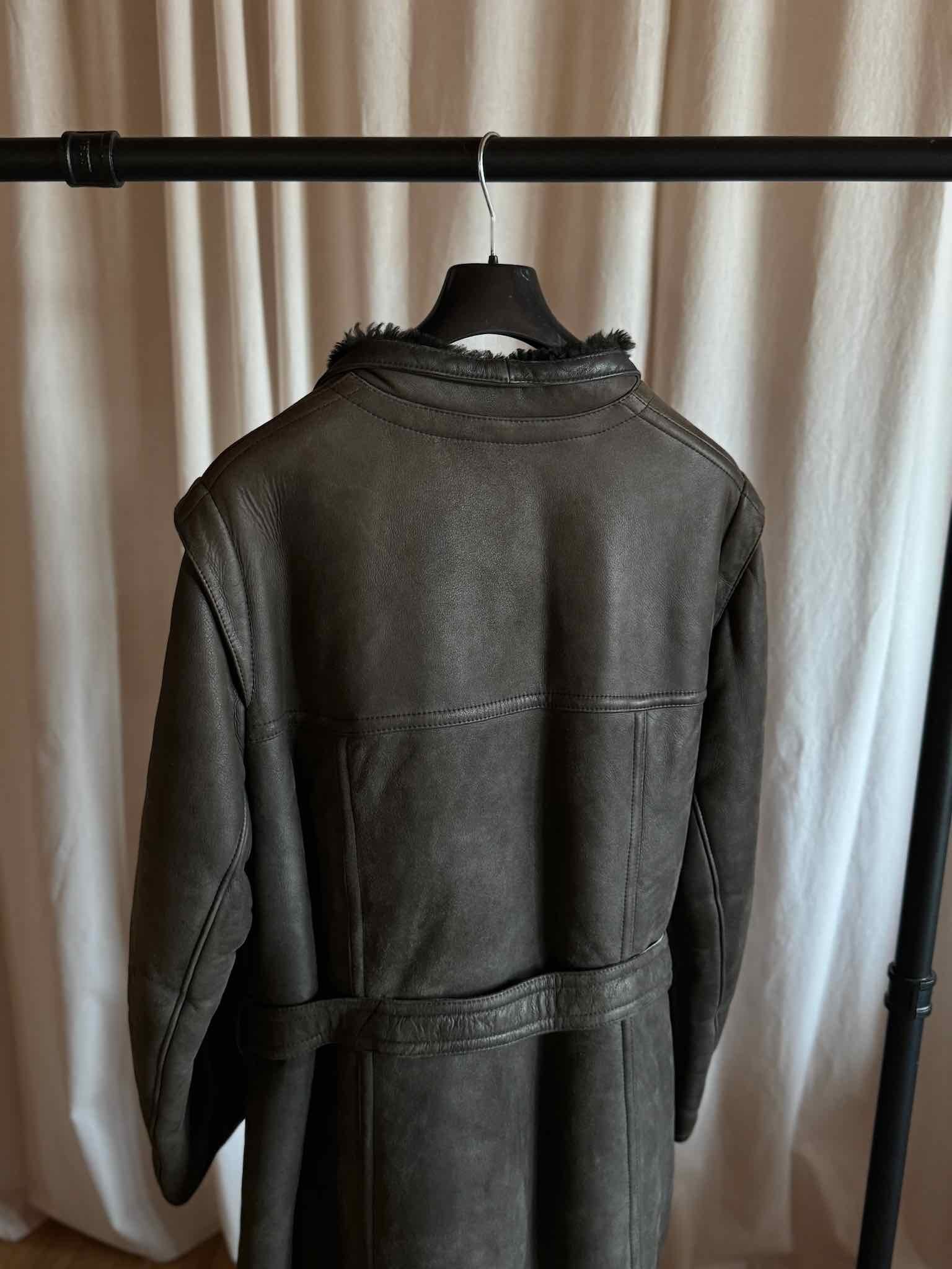 Shearling Mantel mit Gürtel - Dunkelgrau