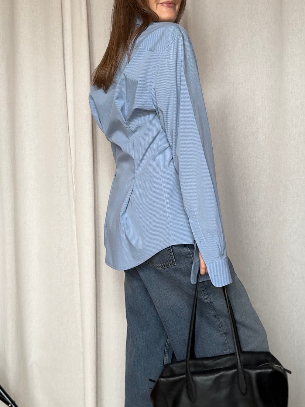 Upcycled Hemd tailliert - Hellblau gestreift