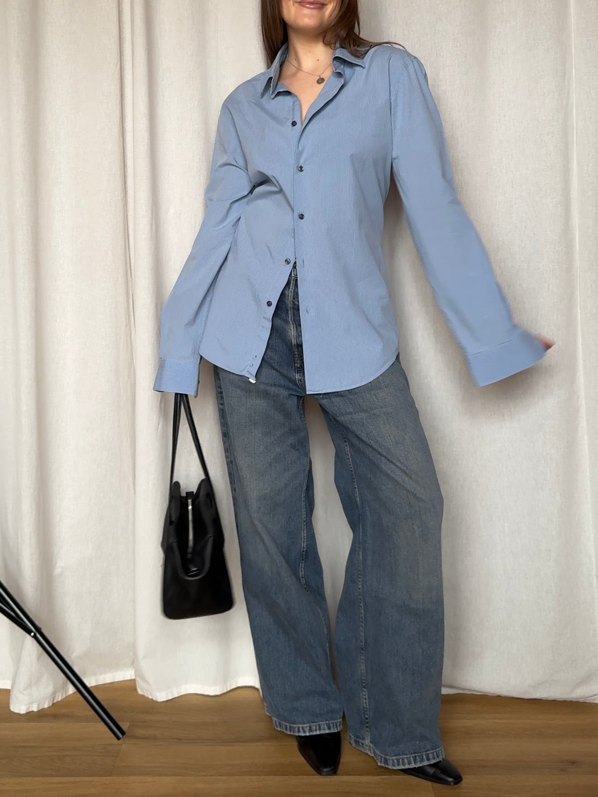 Upcycled Hemd tailliert - Hellblau gestreift
